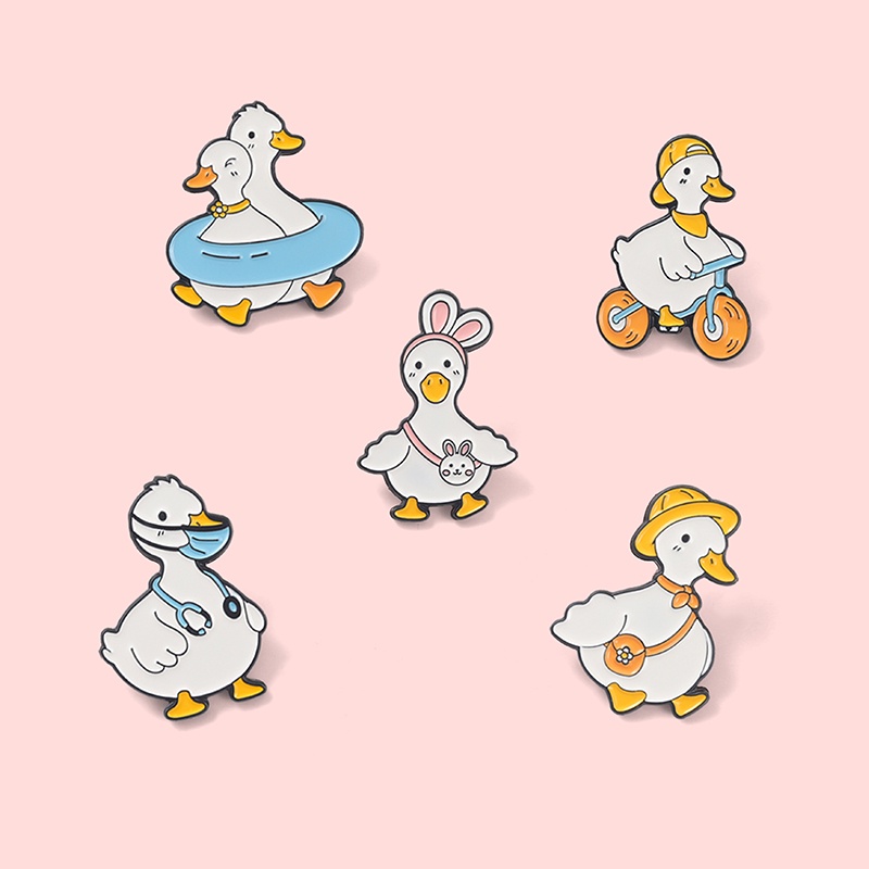 Huy Hiệu Cài Áo Hình Vịt Dễ Thương
