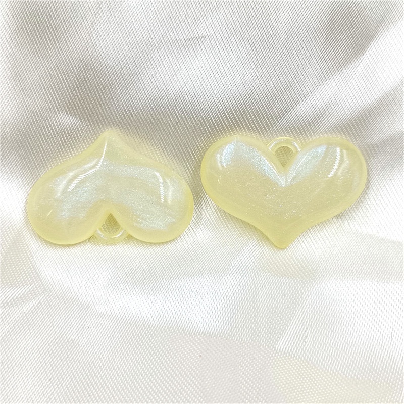 Bộ 5 Hạt Acrylic Hình Trái Tim Có Lỗ Treo Trang Sức Thời Trang DIY