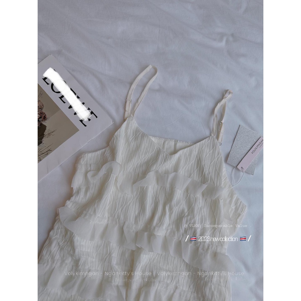 Váy hai dây ren tầng