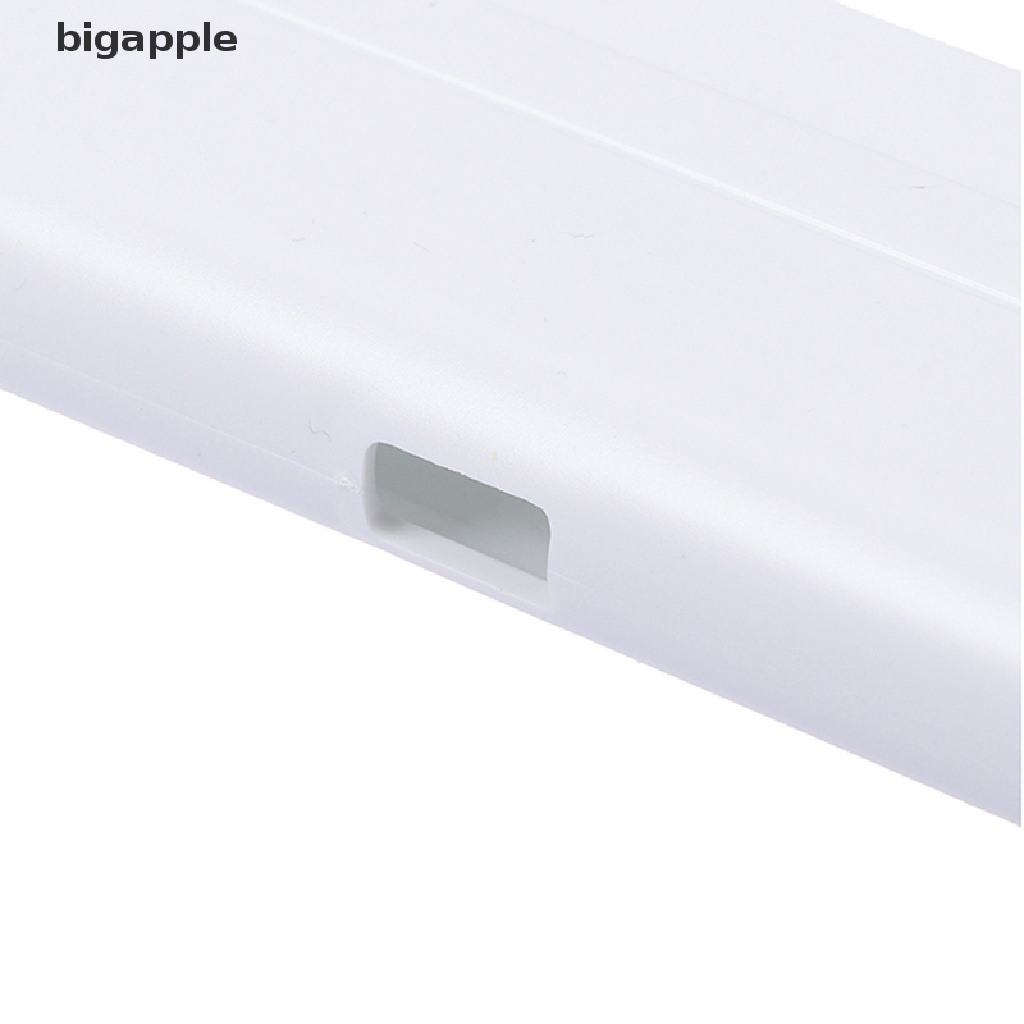 Giá Đỡ Điện Thoại Khi Sạc Gắn Tường Tiện Dụng