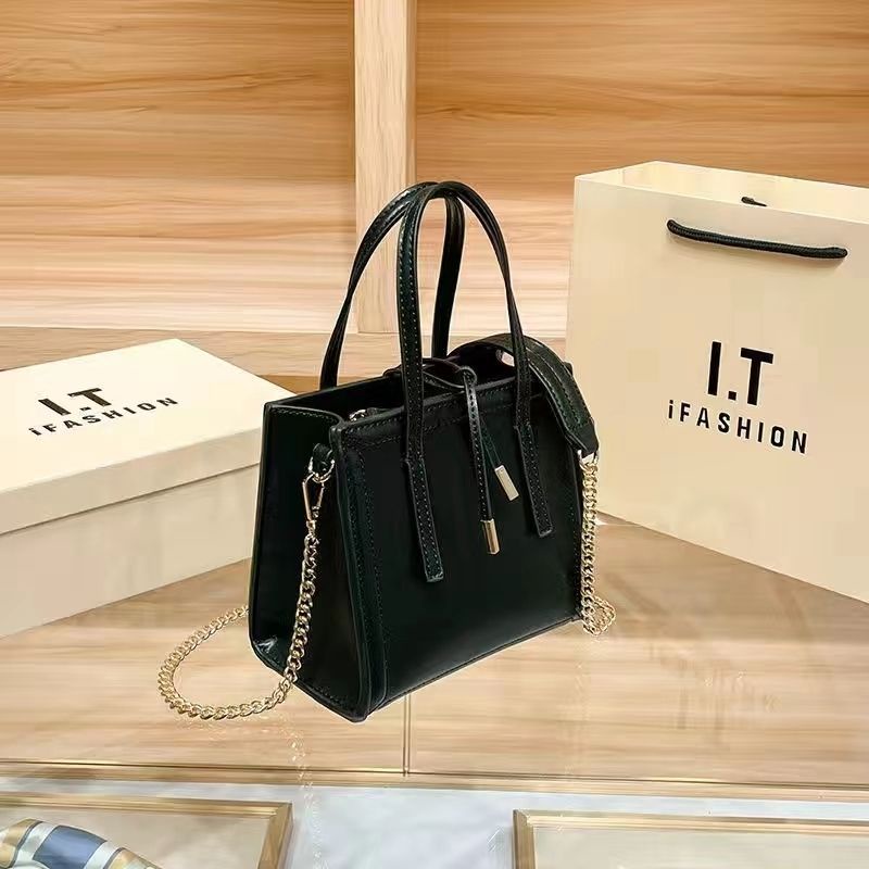 Túi Đeo Chéo Zara Hình Đôi Cánh Thời Trang Sang Trọng Cho Nữ
