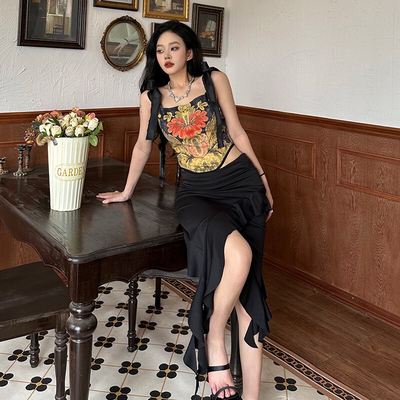 Áo Hai Dây Ôm Dáng Thêu Hoa Phong Cách Retro Mùa Hè Cho Nữ