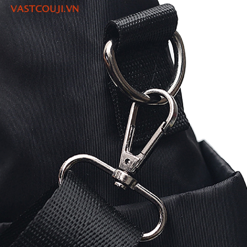 Túi Đeo Chéo Nam VASTJI Có Cổng Sạc USB