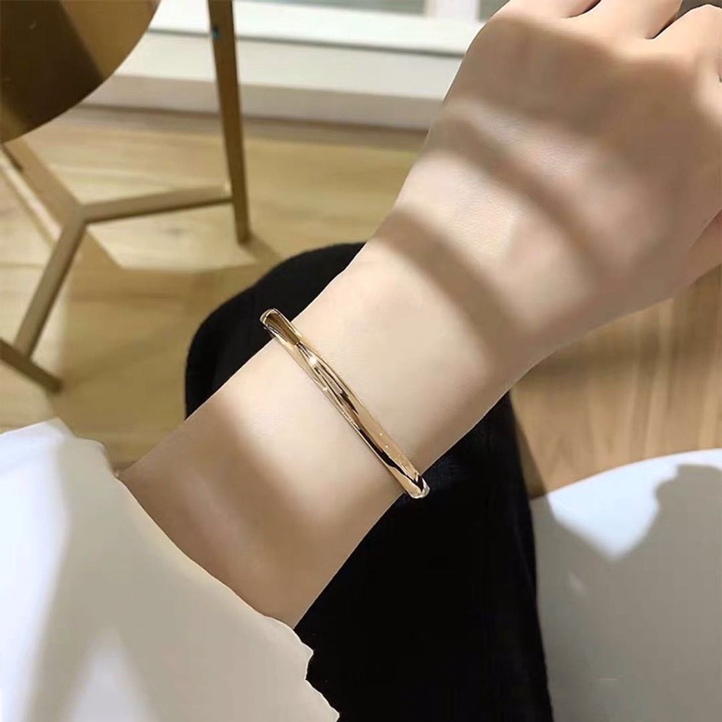 Vòng Tay Thép Titan Mạ Vàng Hồng 18K Hình Oval Đơn Giản Thời Trang Cho Cặp Đôi