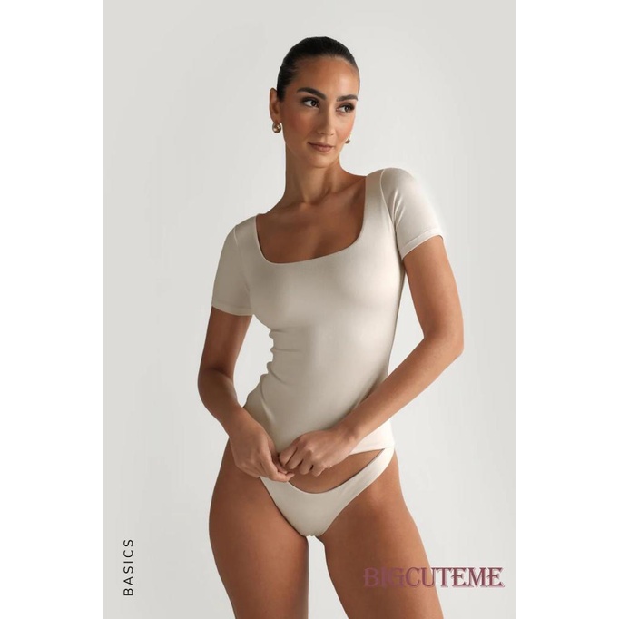 Áo Thun Tay Ngắn Cổ Vuông Màu Sắc Đơn Giản Dành Cho Nữ