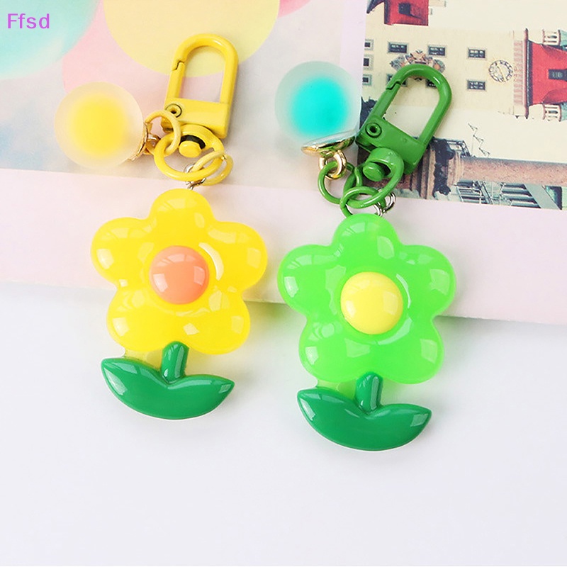 Móc Khóa Bóng Tròn Hình Hoa Dễ Thương Trang Trí Ba Lô / Túi Xách / Xe Hơi