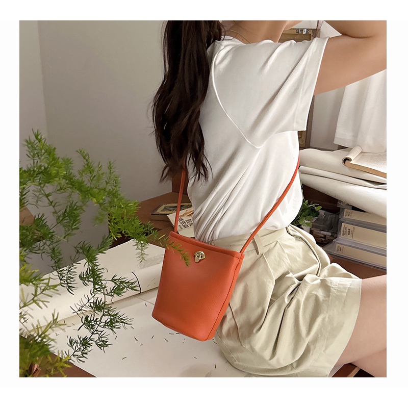 Túi Da Mềm Đeo Chéo Đựng Điện Thoại Phong Cách Hàn Quốc