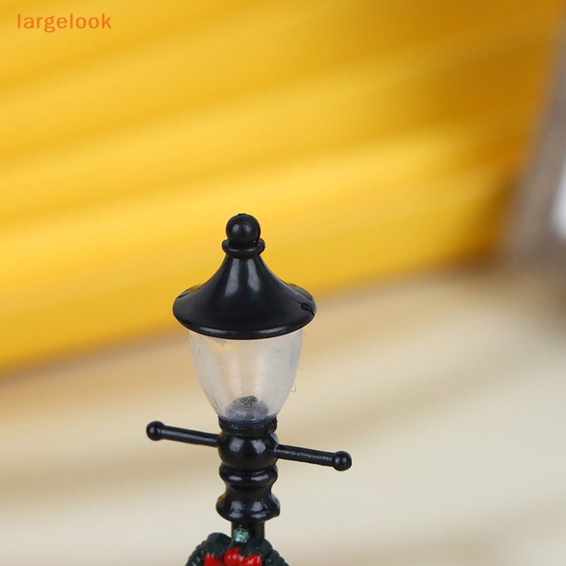 Mô Hình Đèn Đường Mini 1 / 12 Dùng Trang Trí Nhà Búp Bê