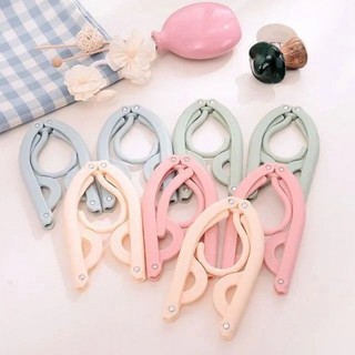 Móc Phơi Quần Áo Du Lịch Gấp Gọn Móc Treo tất vớ đa năng có rãnh chống trượt. [Mecuken21]
