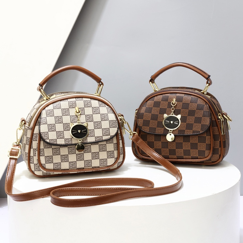 Túi Xách Đeo Vai Hình Tròn Nhỏ In Họa Tiết Độc Đáo Thời Trang Dễ Phối Đồ Cho Nữ