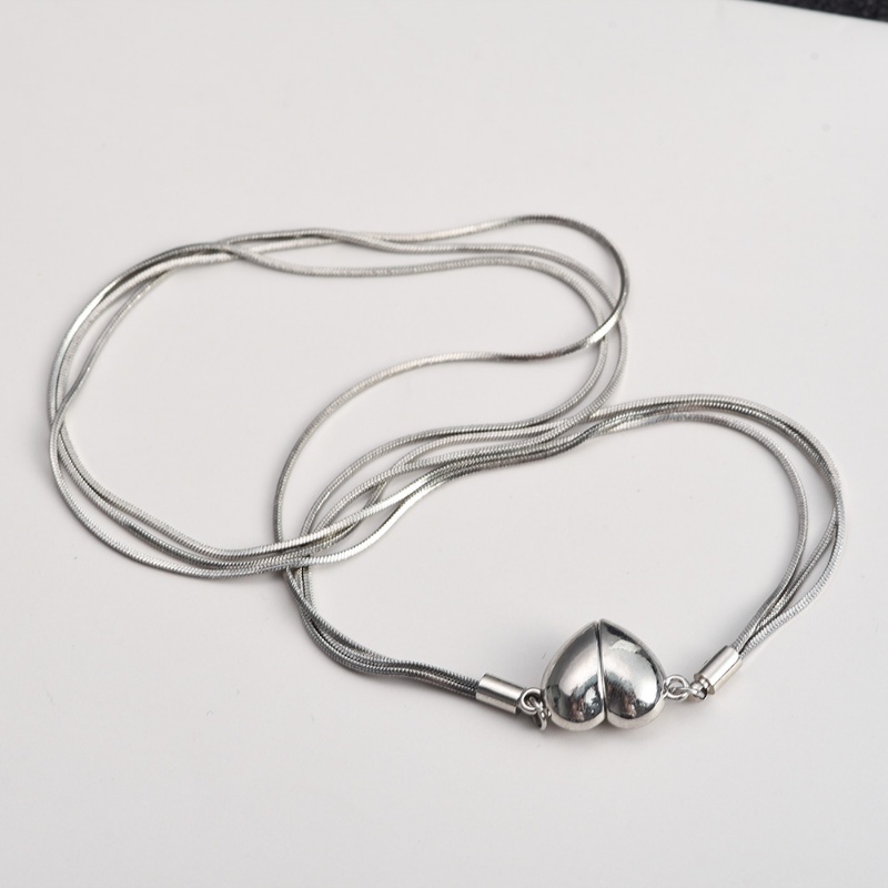 Vòng cổ Mạ Bạc Nhiều Lớp Mặt Trái Tim Thời Trang Cho Nữ