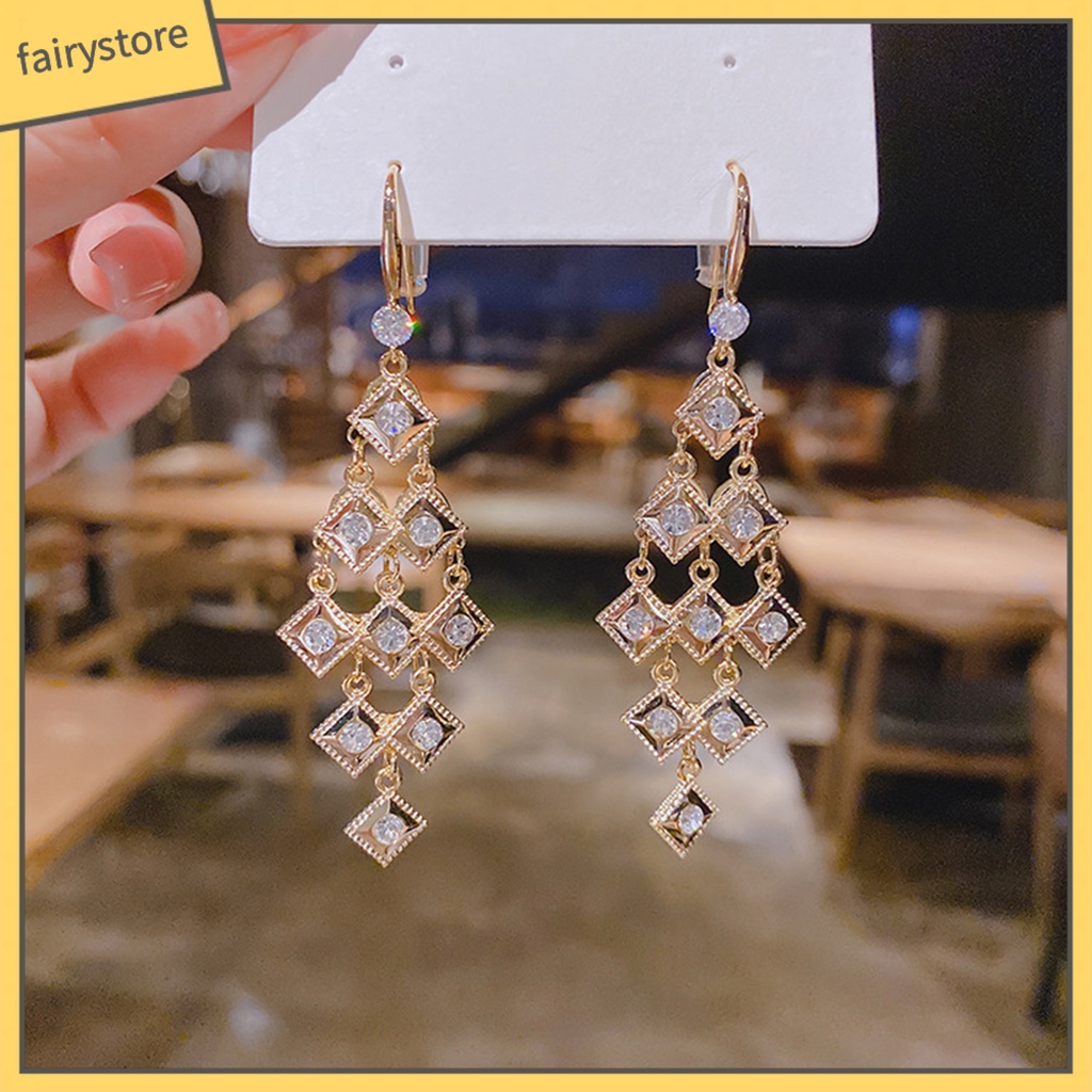 1 Đôi Bông Tai Dáng Dài Đính Đá Lấp Lánh Thời Trang Cho Nữ