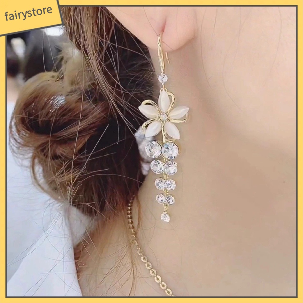 1 Đôi Bông Tai Hình Hoa Đính Đá Opal Nhân Tạo Lấp Lánh