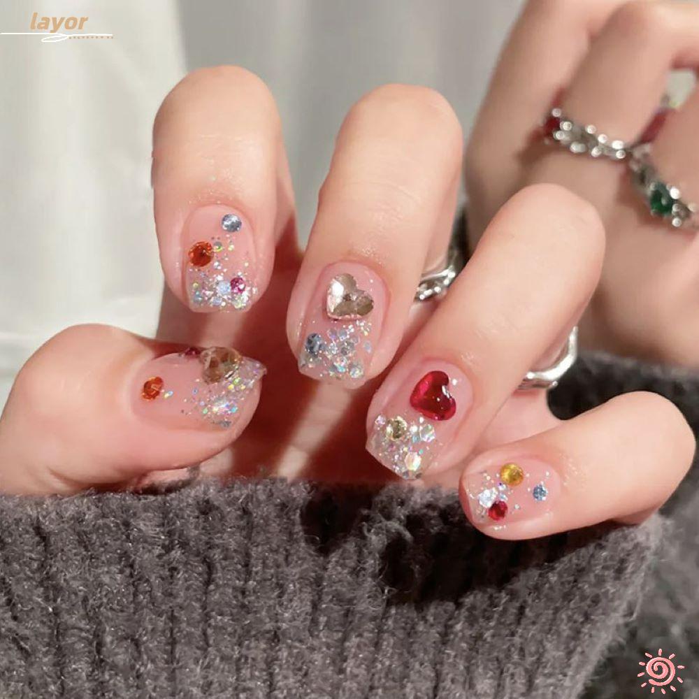 Bộ Móng Tay Giả Phủ Toàn Diện Họa Tiết Trái Tim Xinh Xắn