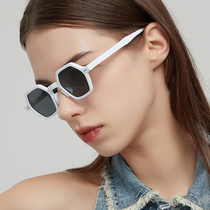 Kính Mát Chống Tia UV400 Nhiều Màu Sắc