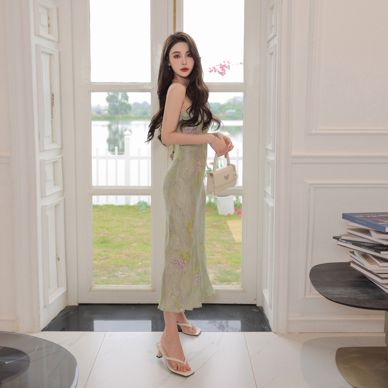 Đầm Hai Dây In Hoa Phong Cách Pháp Thanh Lịch Dễ Phối Đồ Cho Nữ