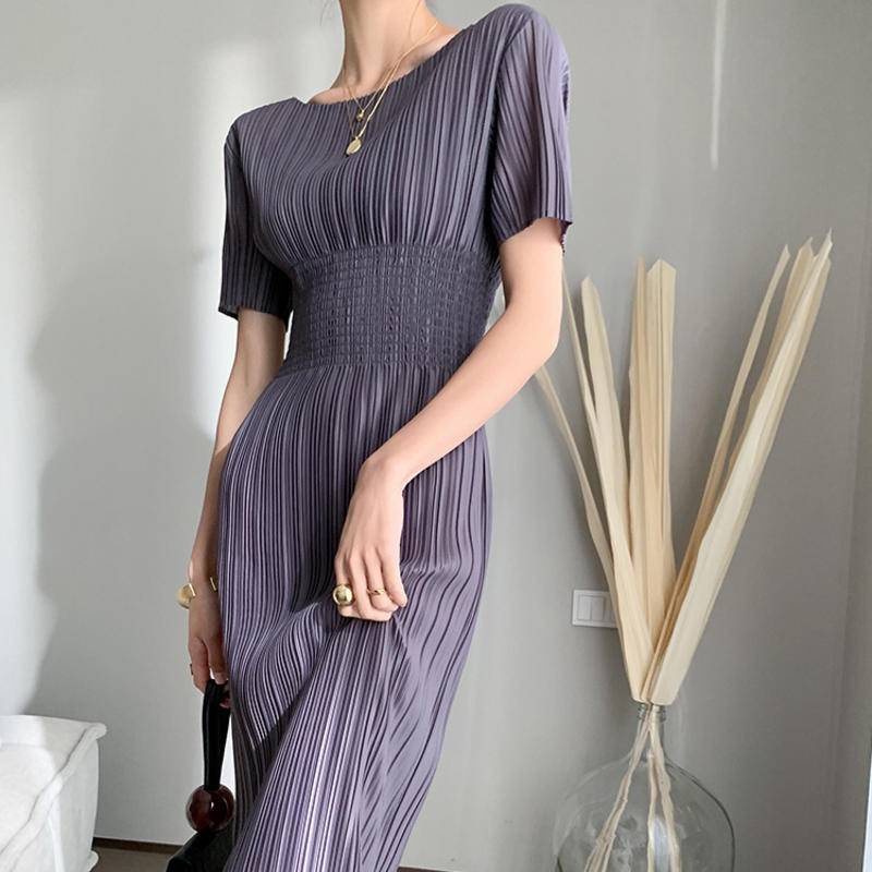Đầm Dài Xếp Ly Ôm Eo Tay Ngắn Phong Cách Hepburn Thời Trang Xuân Hè 2023 Kiểu Pháp Mới