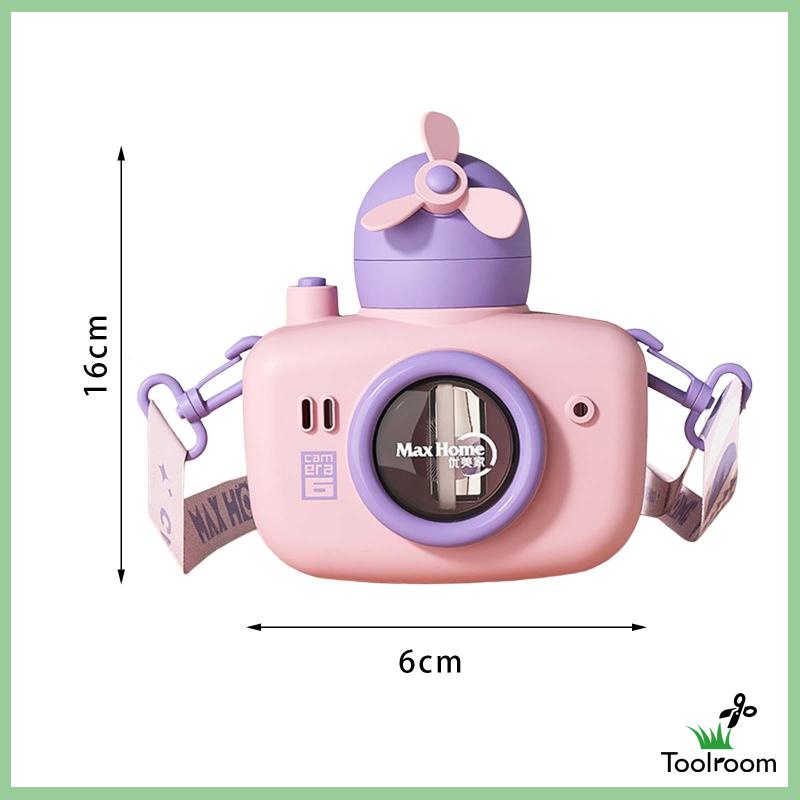 Bình Nước Hình Máy Ảnh Dung Tích 550ml Có Ống Hút Và Dây Đeo Cho Bé