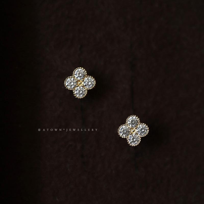 Bông tai bạc nữ S925 Silver, Hình Cỏ Bốn Lá Đính Đá Zircon Dễ Phối Đồ Không Gây Dị Ứng