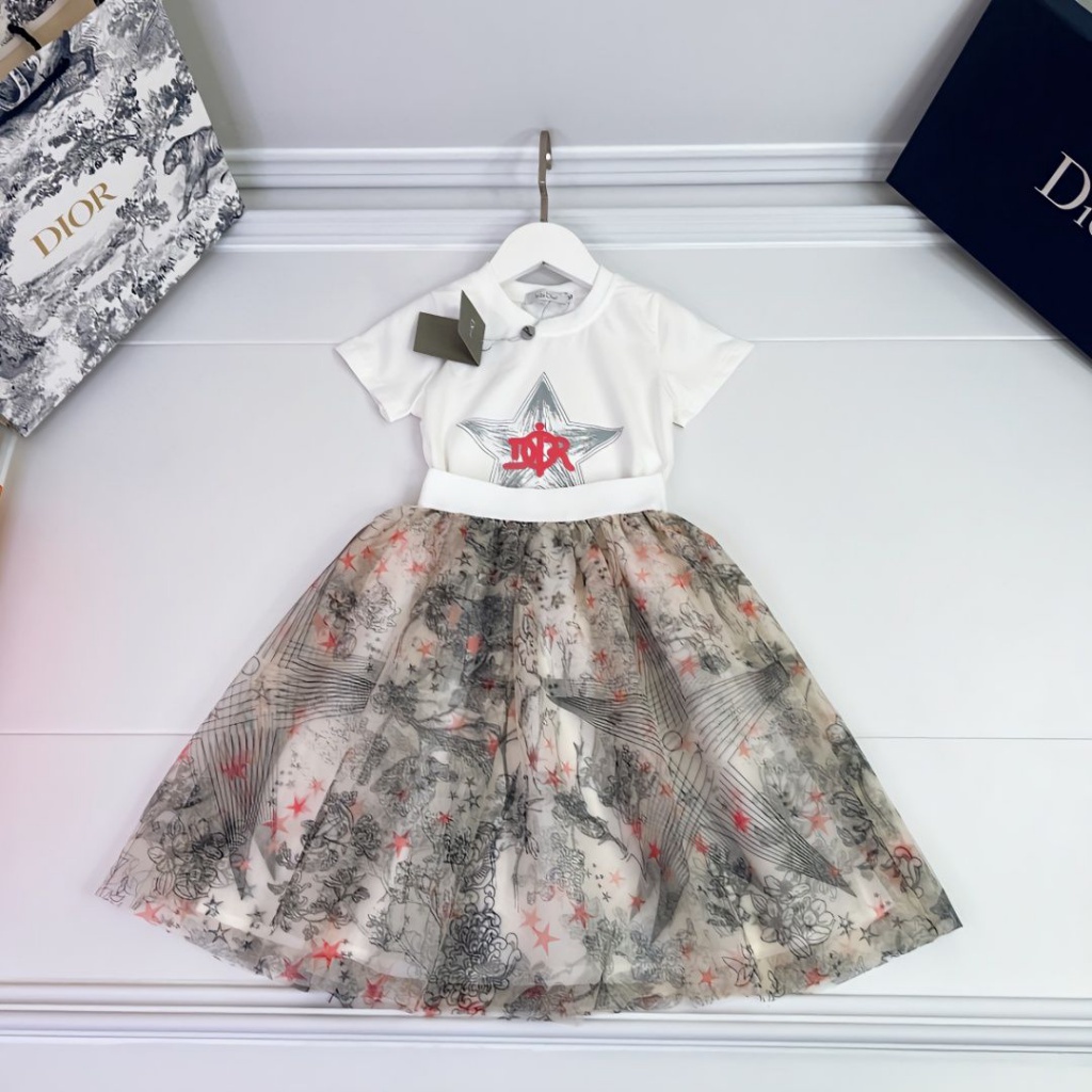 Set Áo Thun Tay Ngắn Và Chân Váy Lưới Cotton Thân Thiện Với Da Họa Tiết Ngôi Sao Năm Cánh Màu Gradient Thời Trang Mùa Hè 2023 Mới Cho Bé Gái