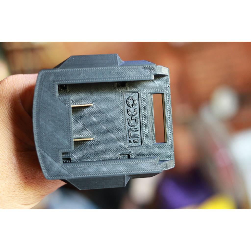 Đế chuyển pin INGCO TOTAL P20S cho máy Ryobi  KMS