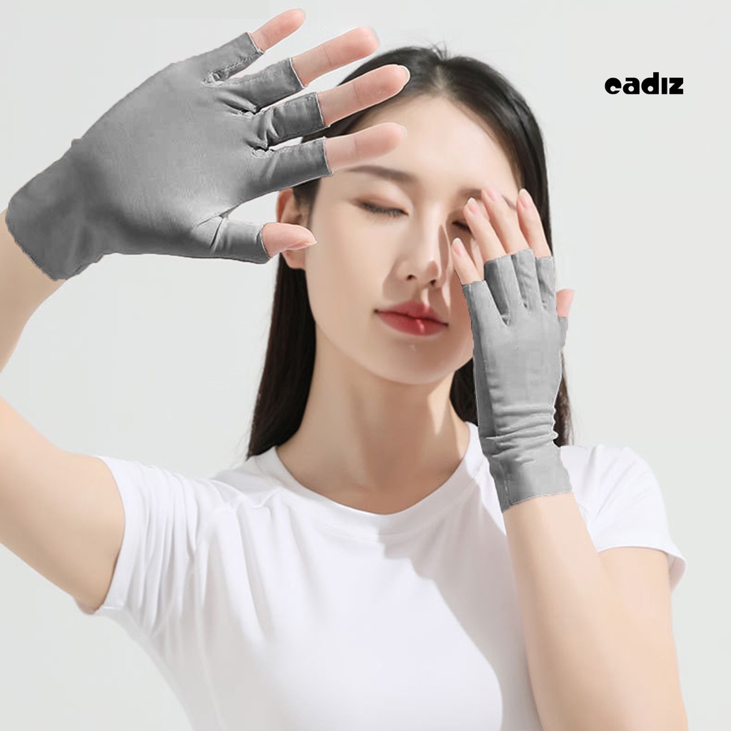 1 Đôi Găng Tay Nửa Ngón Chống Tia UV Thoáng Khí Tiện Dụng