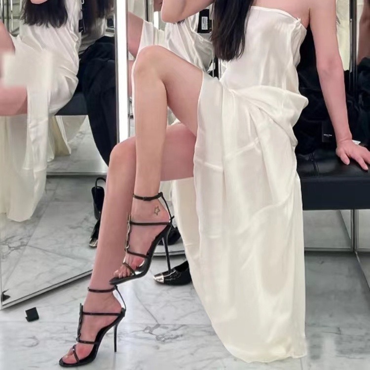High-heeled shoes women's 2023-letter buckle sexy thin heel leather open toe black all-match sandals women's shoes FPFO