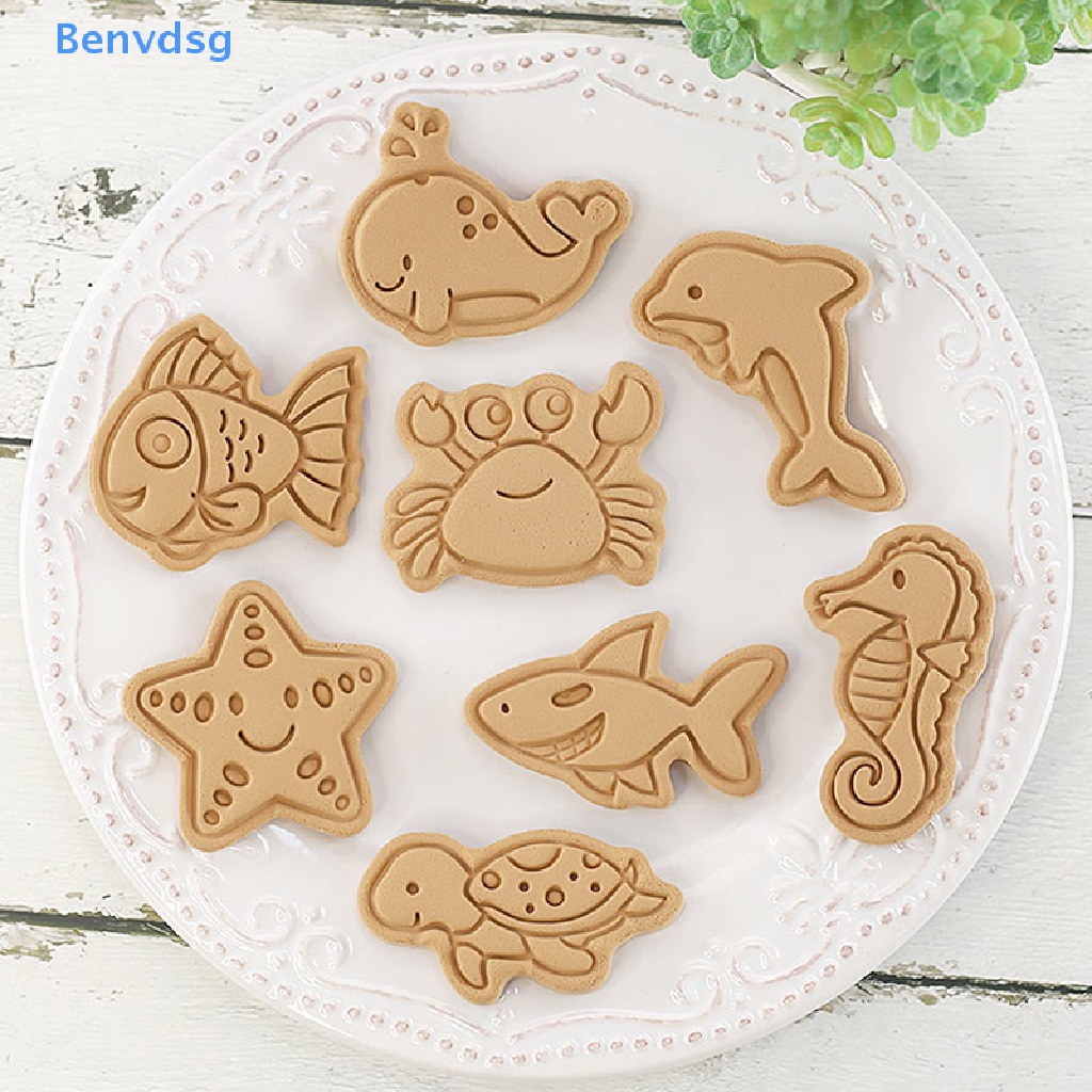 Bộ 8 Khuôn Cắt Bánh Quy Hình Động Vật Biển Hoạt Hình 3D