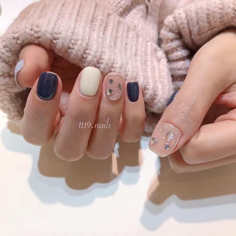 Bi dây nhỏ dẹt trang trí móng