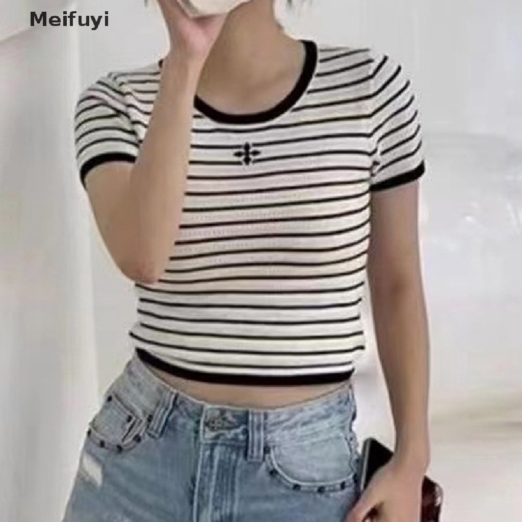 Áo Croptop Dệt Kim Ngắn Tay Cổ Tròn Họa Tiết Kẻ Sọc Phong Cách Retro
