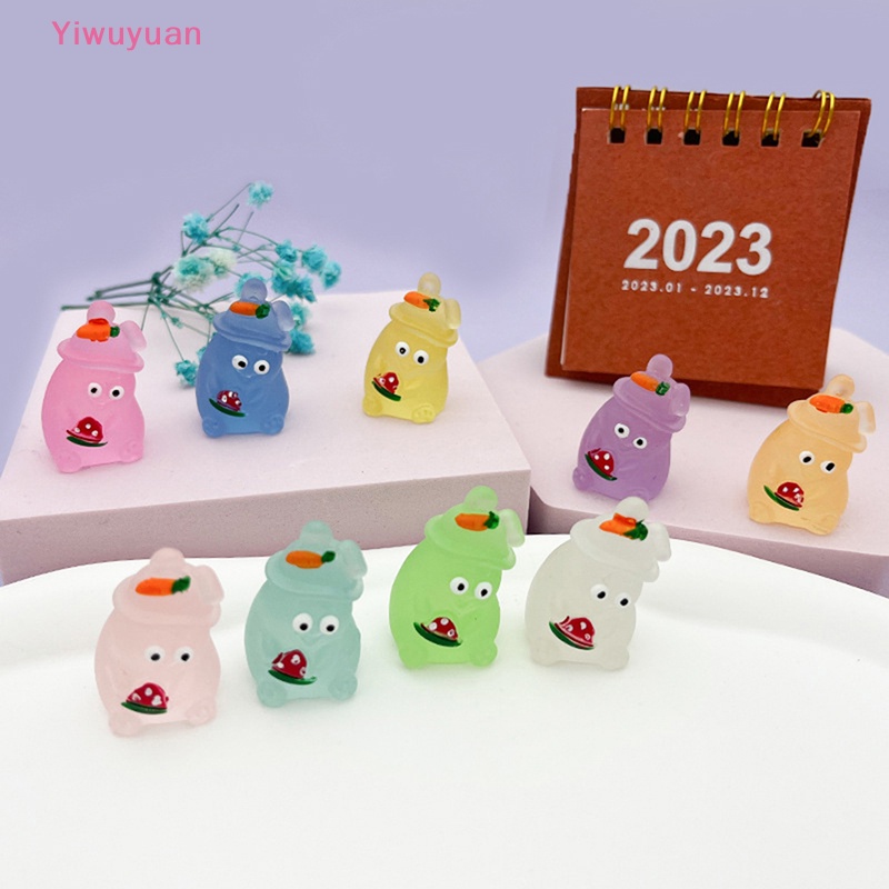 Set 2 Chú Thỏ Dạ Quang Dễ Thương Dùng Để Trang Trí Nhà Cửa / Ô Tô