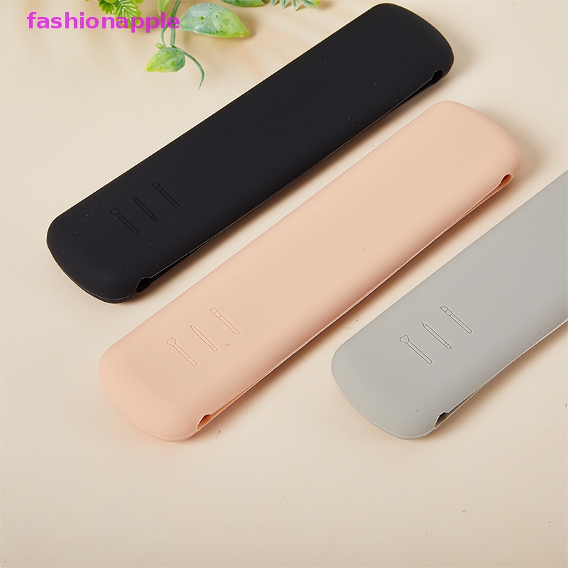 Giá Đỡ Cọ Trang Điểm Bằng Silicone Tiện Dụng Khi Đi Du Lịch