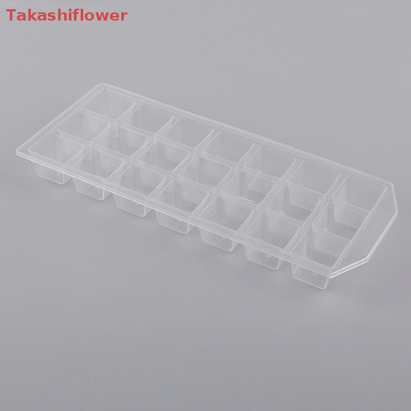 Khuôn Làm Đá Viên 21 Ngăn Bằng Nhựa Tiện Dụng