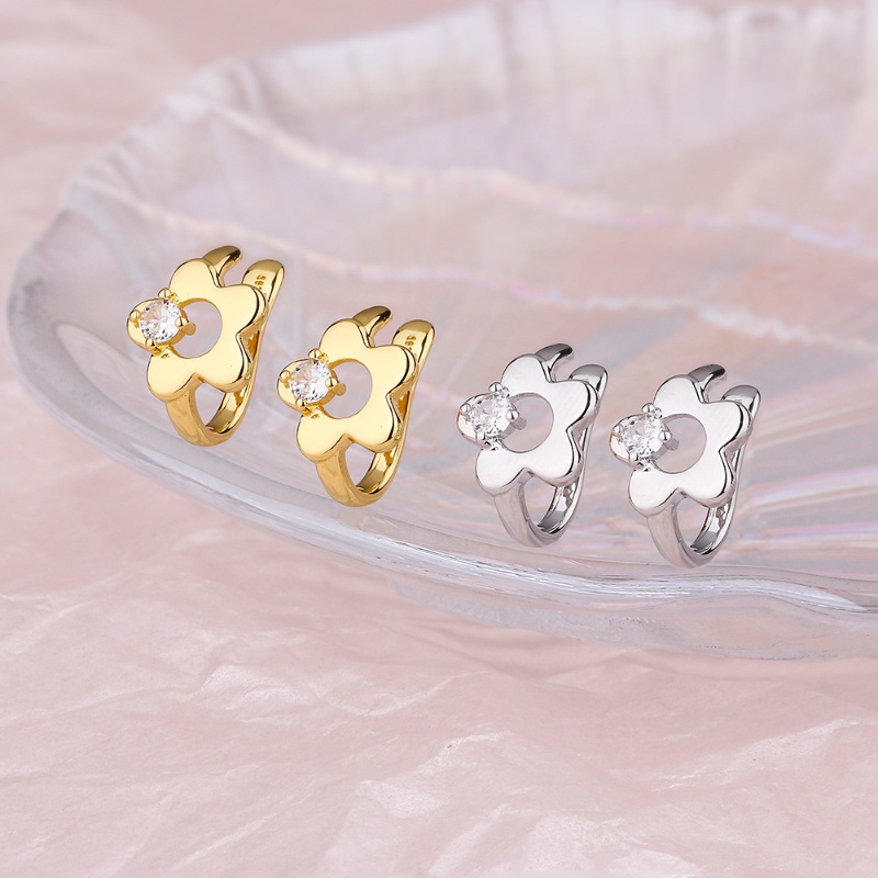 Kẹp tai, kẹp tai hoa, bông tai không xuyên lỗ, kẹp tai nữ, bông tai Hàn Quốc, bông tai kim cương thời trang, kẹp tai xu hướng cá tính, bông tai mát mẻ
