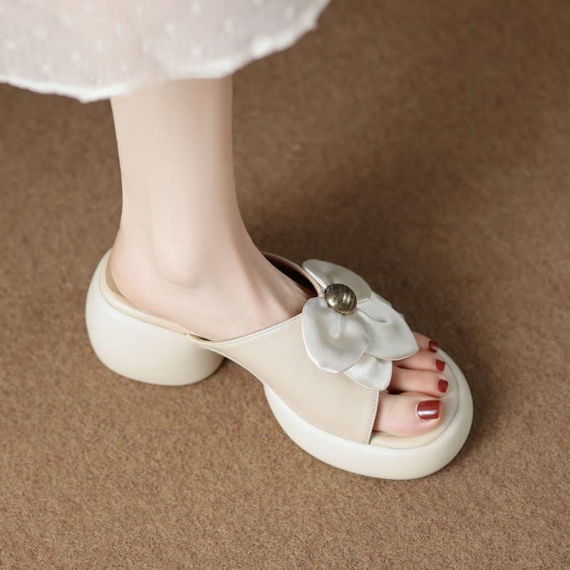 Duoya Dép Sandal Đế Xuồng Dày Hở Ngón Bằng Da Mềm Đính Hoa Màu Vàng Thời Trang