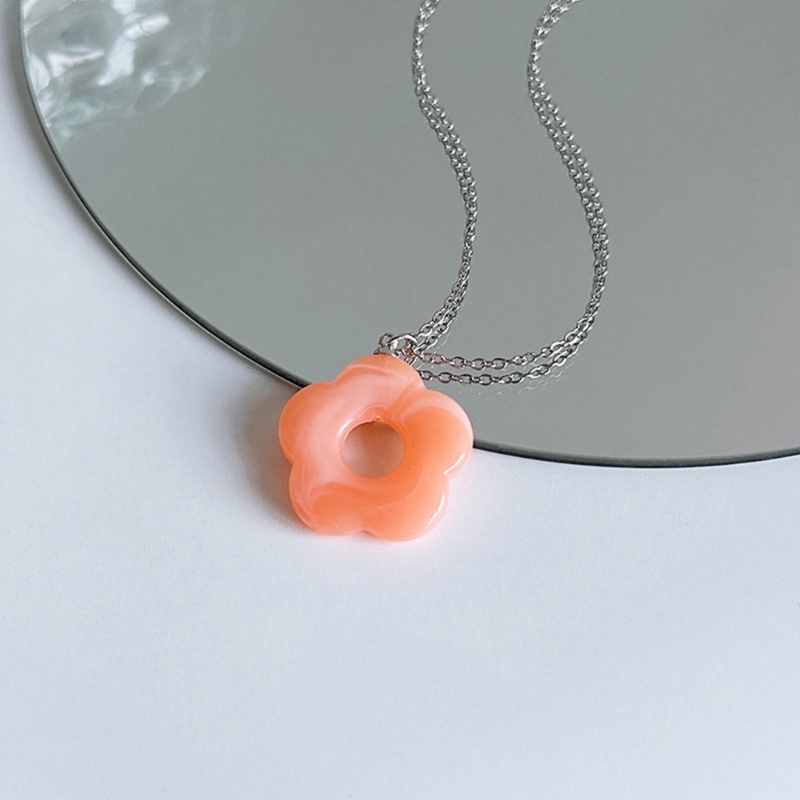 Vòng Cổ Choker Bằng Acrylic Mặt Hoa Đơn Giản