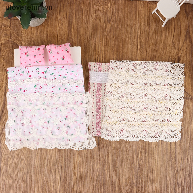 1 Bộ Chăn Ga Và Vỏ Gối Phối Ren Trang Trí Nhà Búp Bê Tỉ Lệ 1: 12