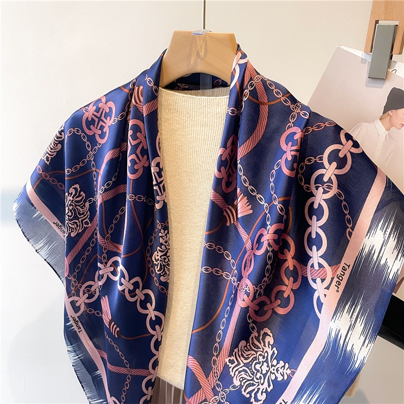 Khăn Choàng Cổ Giả Lụa In Họa Tiết Thời Trang Thu Đông 90 * 90CM