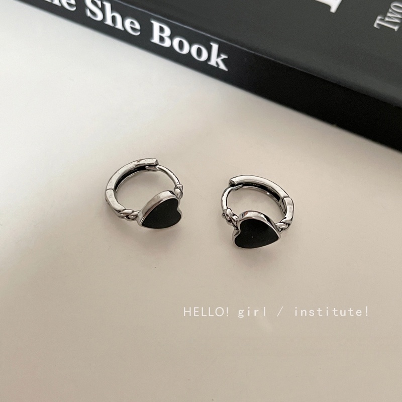 Hoa Tai Hình Trái Tim Màu Đen Thiết Kế Tinh Tế Thời Trang Mùa Hè Cho Nữ