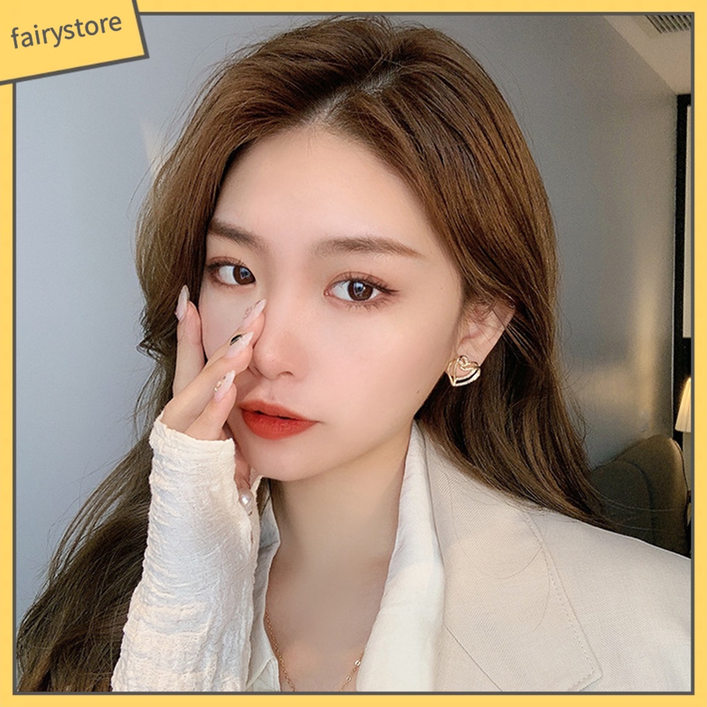 1 Đôi Bông Tai Hình Trái Tim Đính Đá Lấp Lánh Sang Trọng