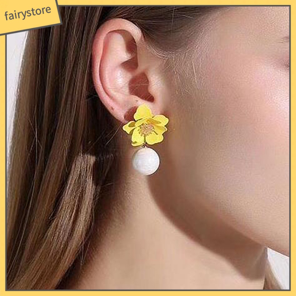 1 Đôi Bông Tai Hình Hoa Lớn Bằng Hợp Kim Đính Ngọc Trai Nhân Tạo Dành Cho Nữ