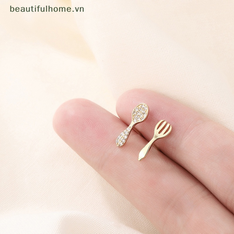 Bông Tai Hình Nĩa Pha Lê Mini Đơn Giản Cá Tính Cho Nữ [beauty]