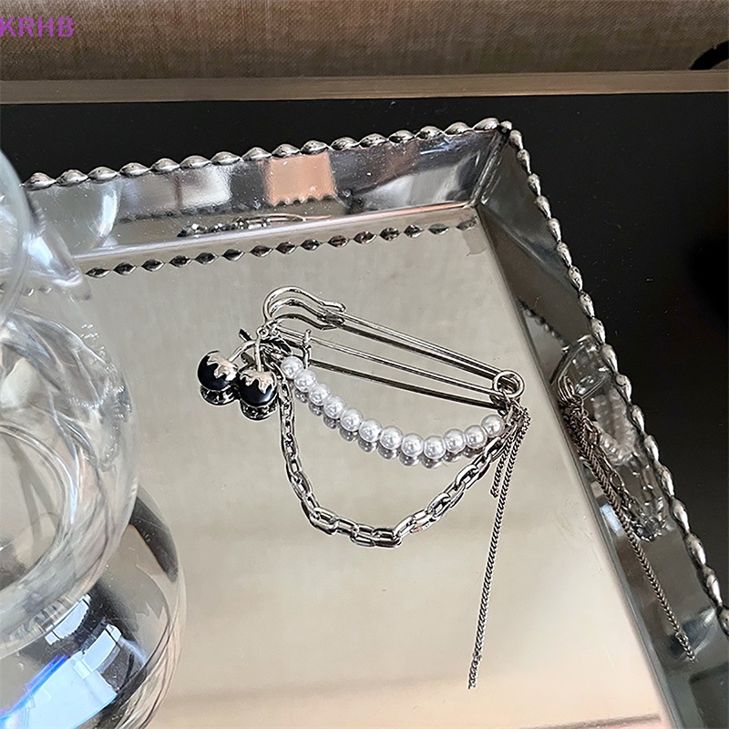 Ghim Cài Áo Hình Quả Cherry Đính Ngọc Trai Đen Phong Cách Gothic Harajuku Đường Phố Cho Nam Và Nữ Mới