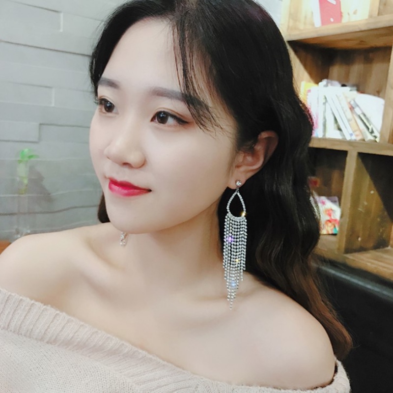 Bông Tai Mạ Bạc 925 Dáng Dài Hình Giọt Nước Đính Kim Cương Lấp Lánh Phong Cách Hàn Quốc Dễ Phối Đồ