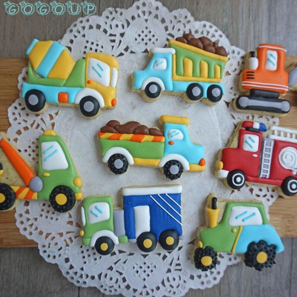 Set 8 Khuôn Làm Bánh Quy Hình Xe Hơi / Xe Hơi DIY