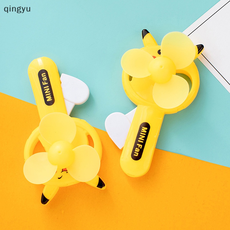 1 Quạt Cầm Tay Mini Hình Pikachu Dễ Thương