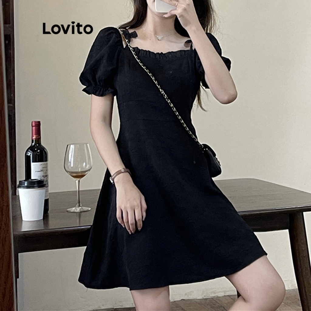 Lovito Đầm mini chữ A ngắn tay họa tiết bướm đơn giản dành cho nữ LNE09068 (Đen)