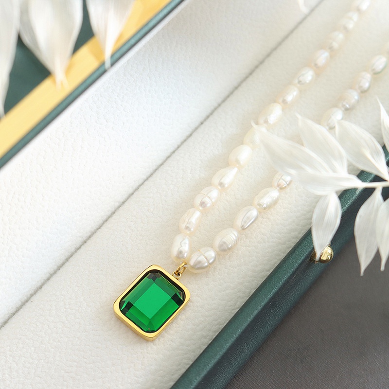 Vòng cổ Mặt Vuông Đính Ngọc Trai Pha Lê Không Màu Phong Cách Retro Âu Mỹ