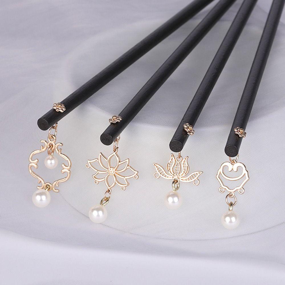 Trâm Cài Tóc Bằng Gỗ Phối Tua Rua Đơn Giản Phong Cách Trung Hoa