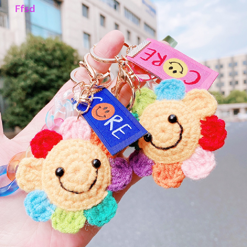 {Ffsd} Mặt Dây Chuyền Hình Hoa Hướng Dương Đan Len Thủ Công Nhỏ Nhắn Ấm Áp Sáng Tạo Làm Quà Tặng Cho Nam Và Nữ * Bán Chạy